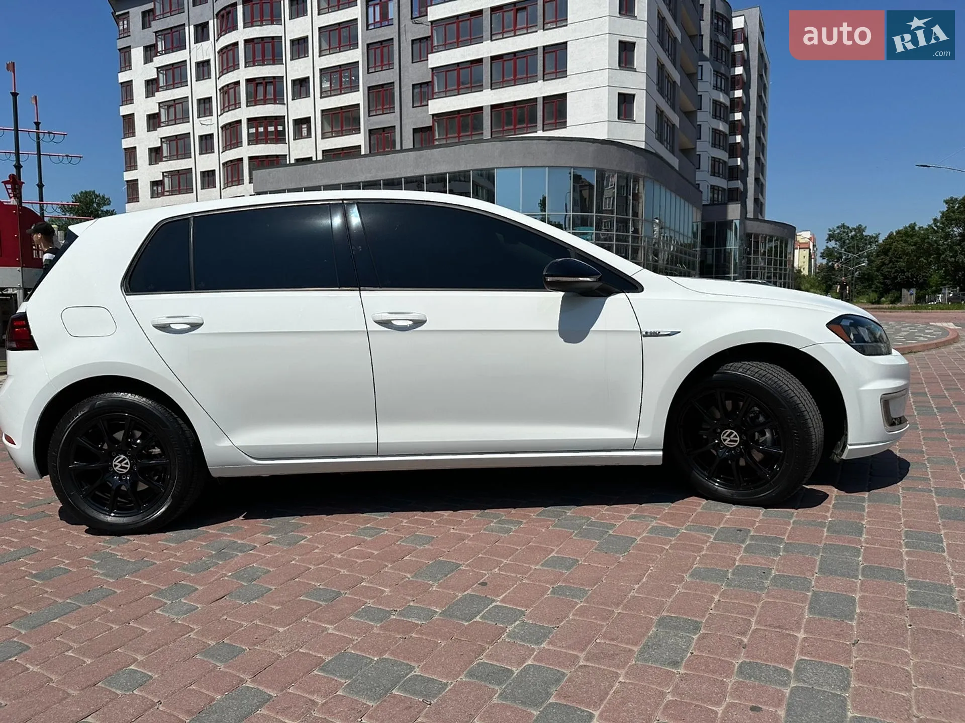 2017 Volkswagen Golf - мініатюра 16