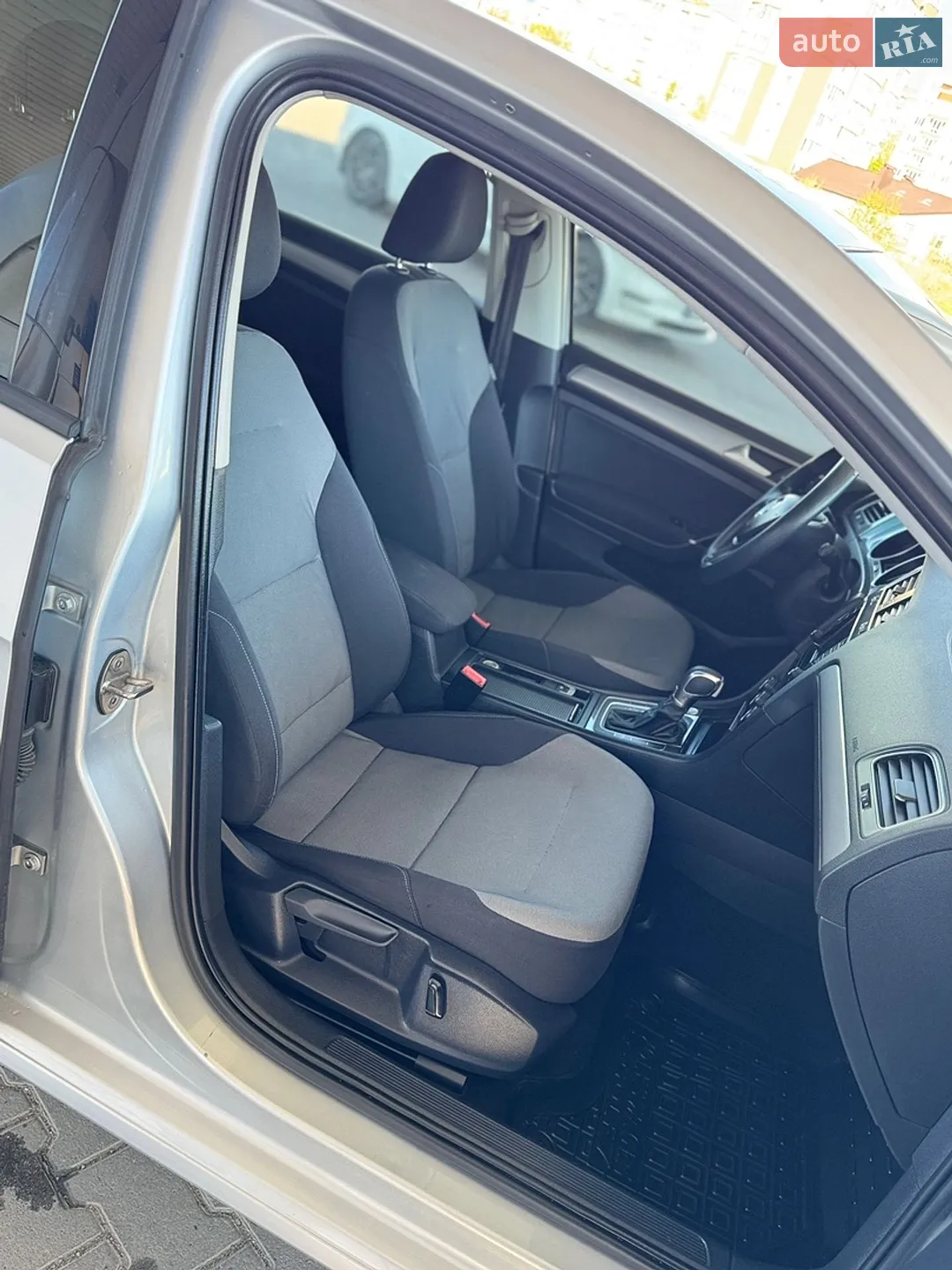 2015 Volkswagen Golf - мініатюра 40
