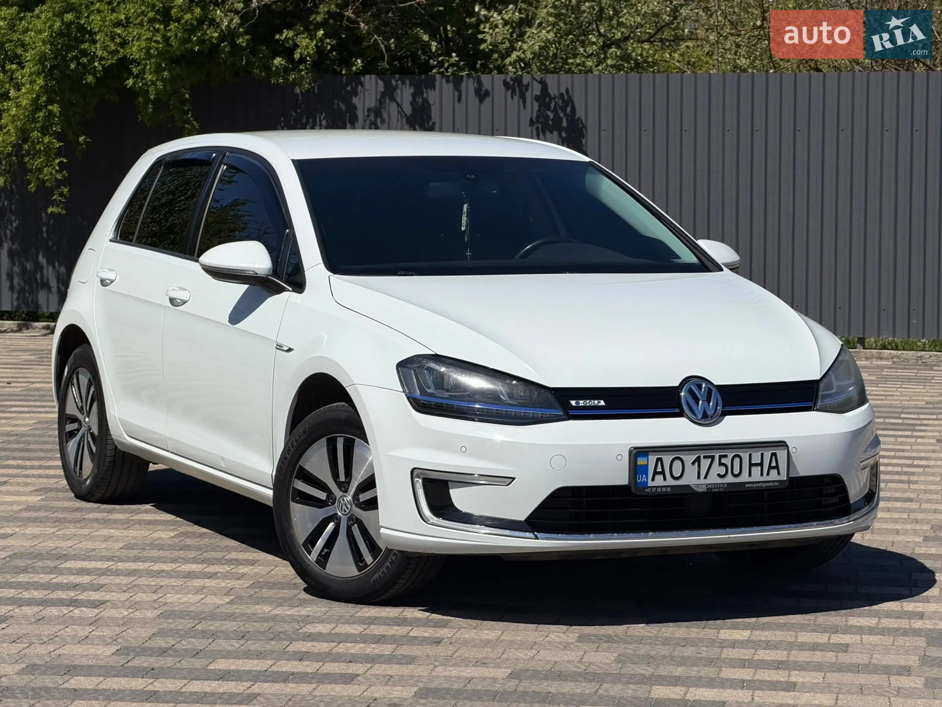 2014 Volkswagen Golf - мініатюра 2