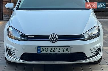 Хетчбек Volkswagen e-Golf 2019 в Києві