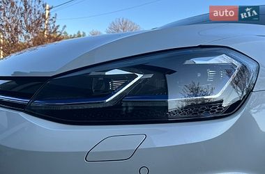 Хетчбек Volkswagen e-Golf 2019 в Києві