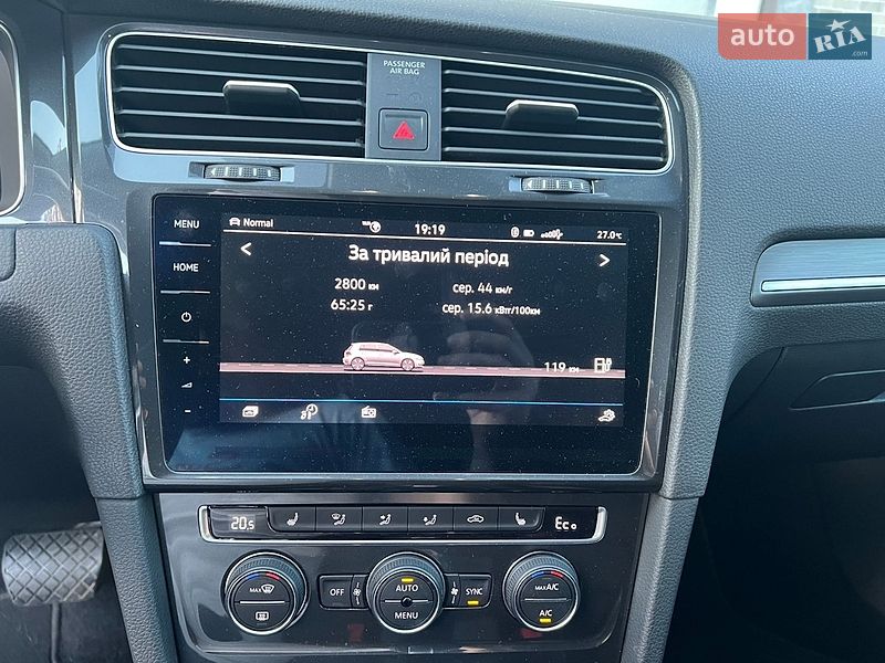 Хетчбек Volkswagen e-Golf 2019 в Києві