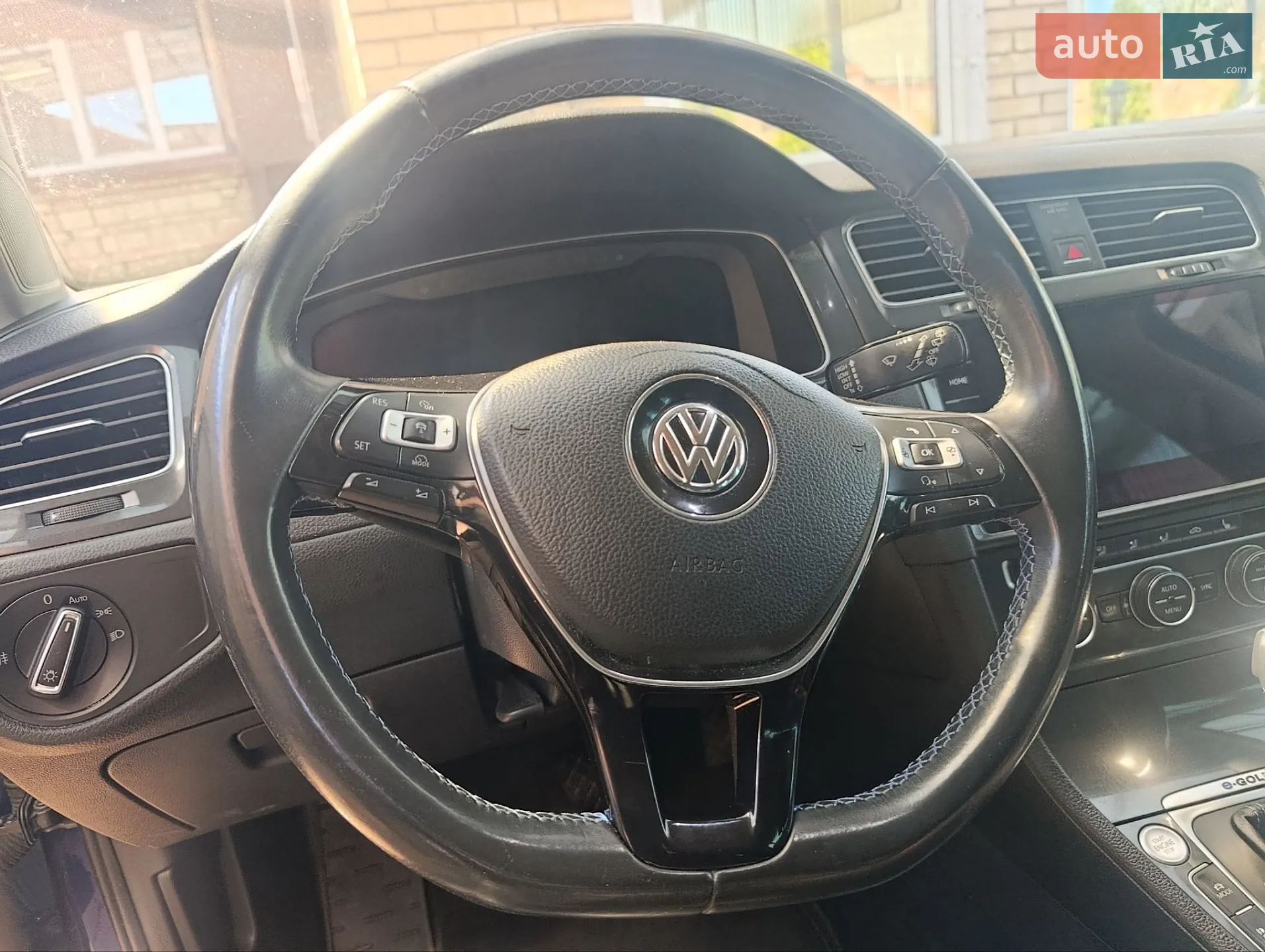 2017 Volkswagen Golf - мініатюра 28