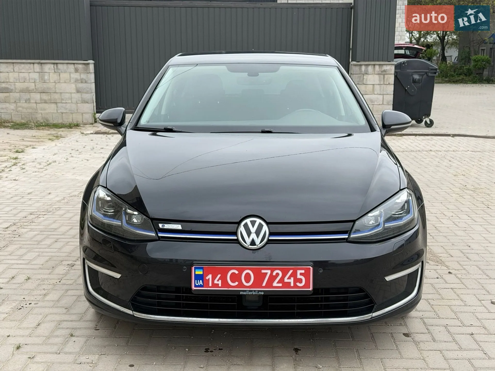 2017 Volkswagen Golf - фото 1
