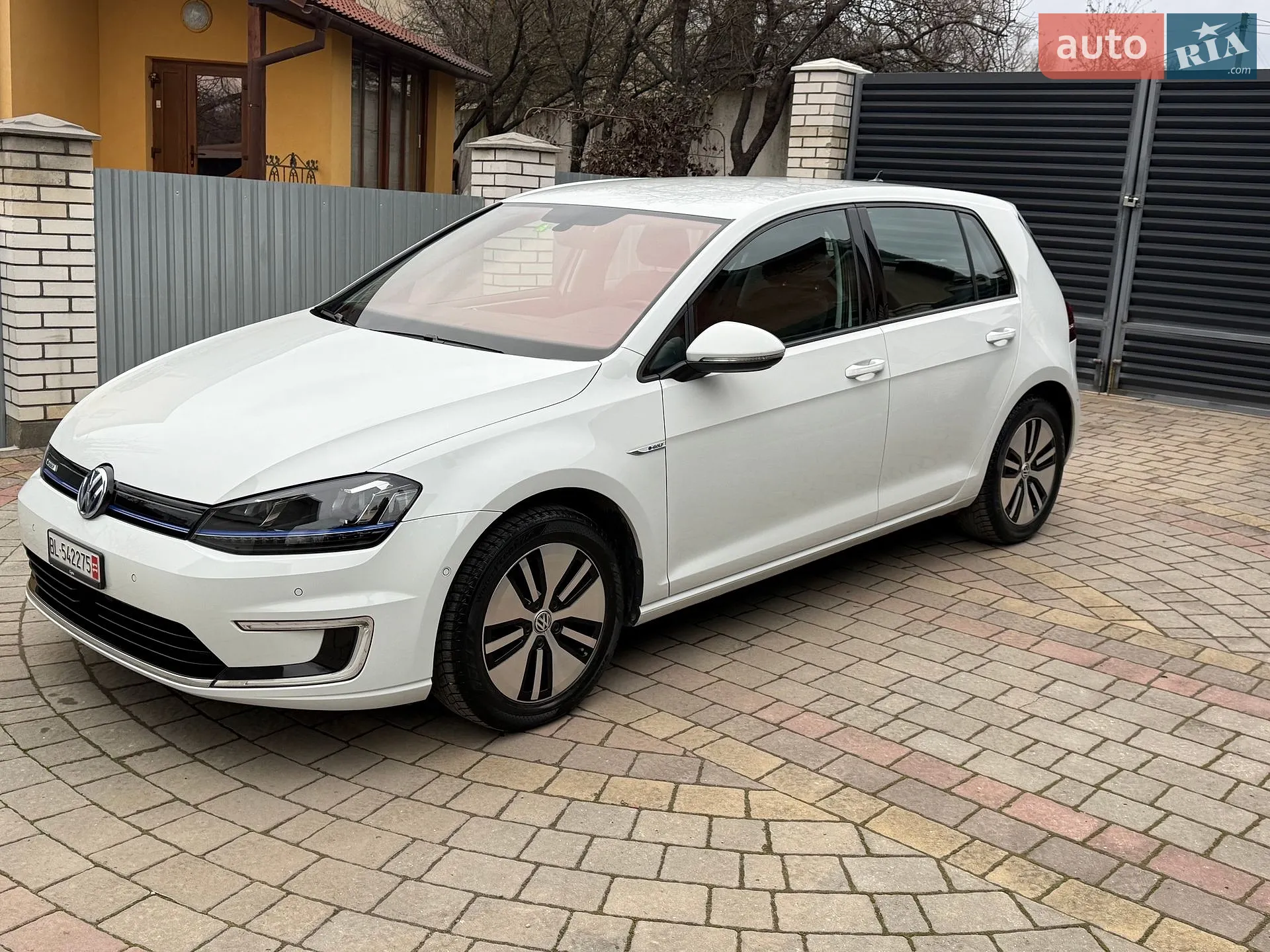 2016 Volkswagen Golf - мініатюра 2