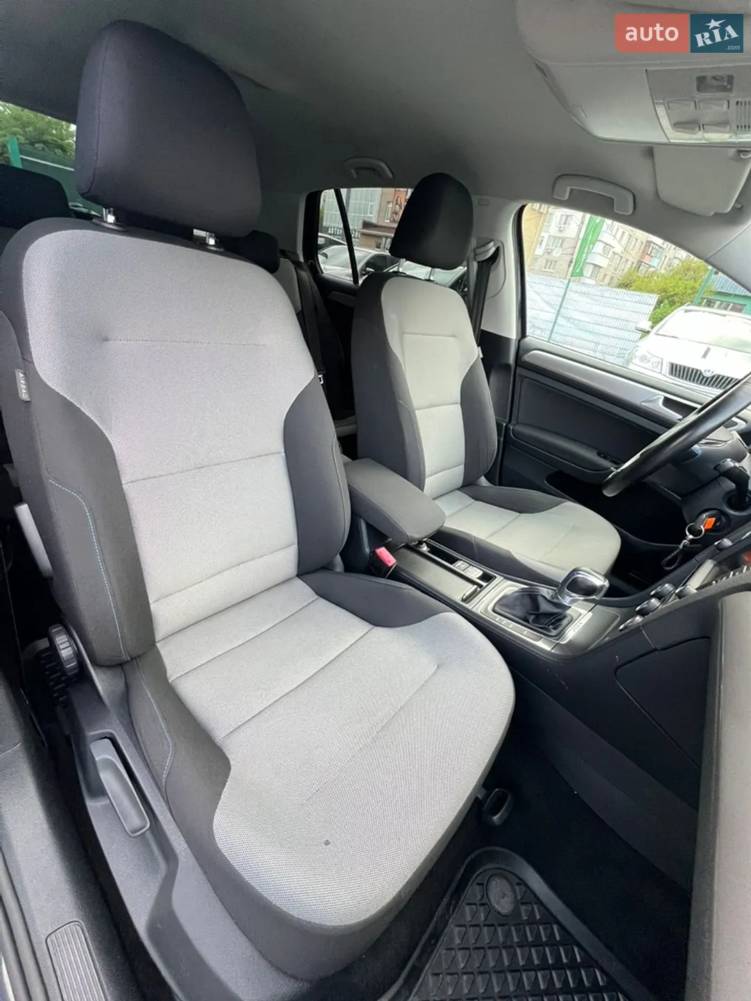 2015 Volkswagen Golf - мініатюра 24