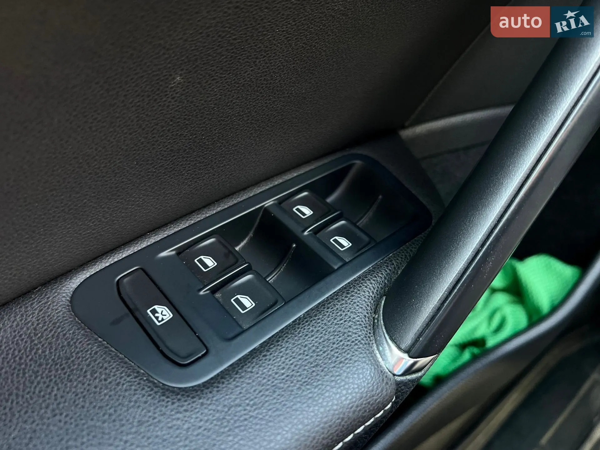 2014 Volkswagen Golf - мініатюра 12