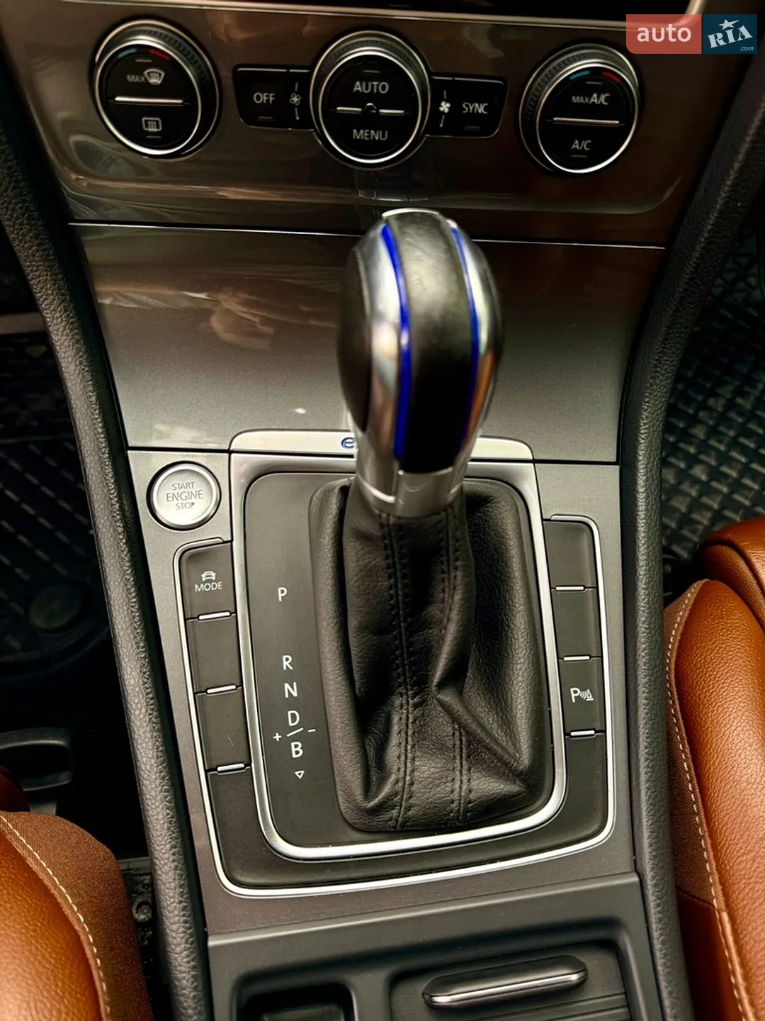2015 Volkswagen Golf - мініатюра 28