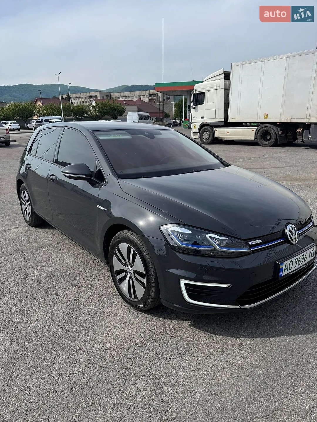 2020 Volkswagen Golf - мініатюра 9