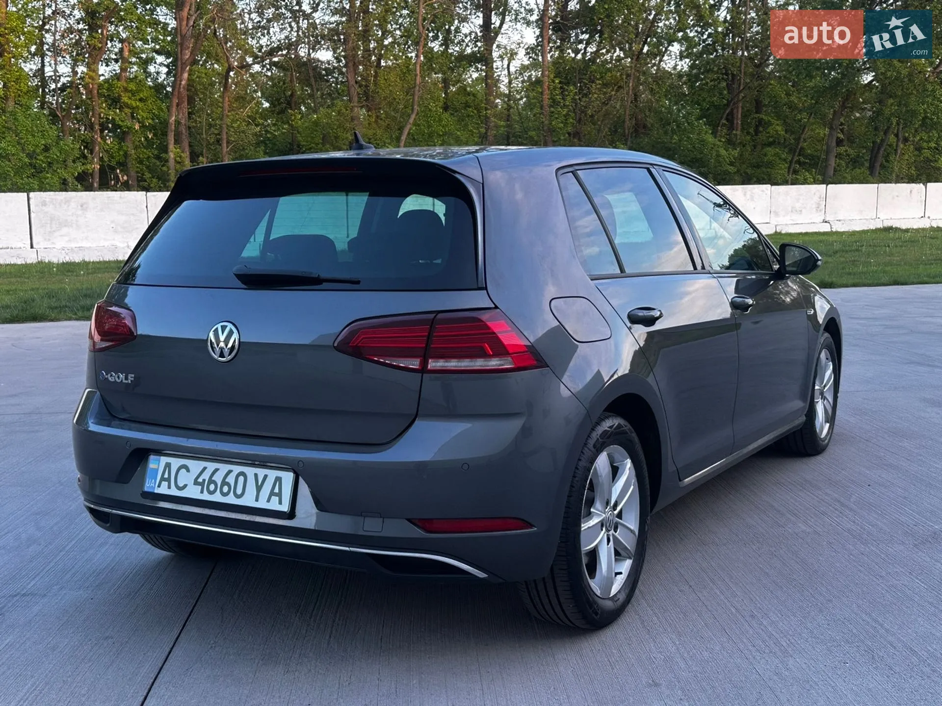 2017 Volkswagen Golf - мініатюра 8