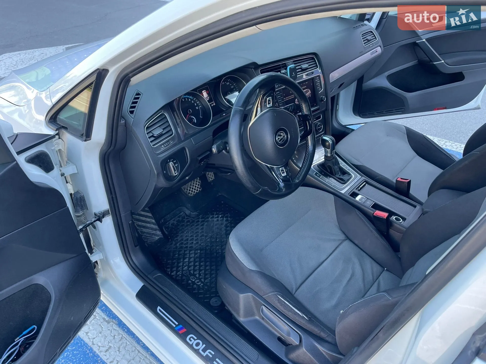2014 Volkswagen Golf - мініатюра 17