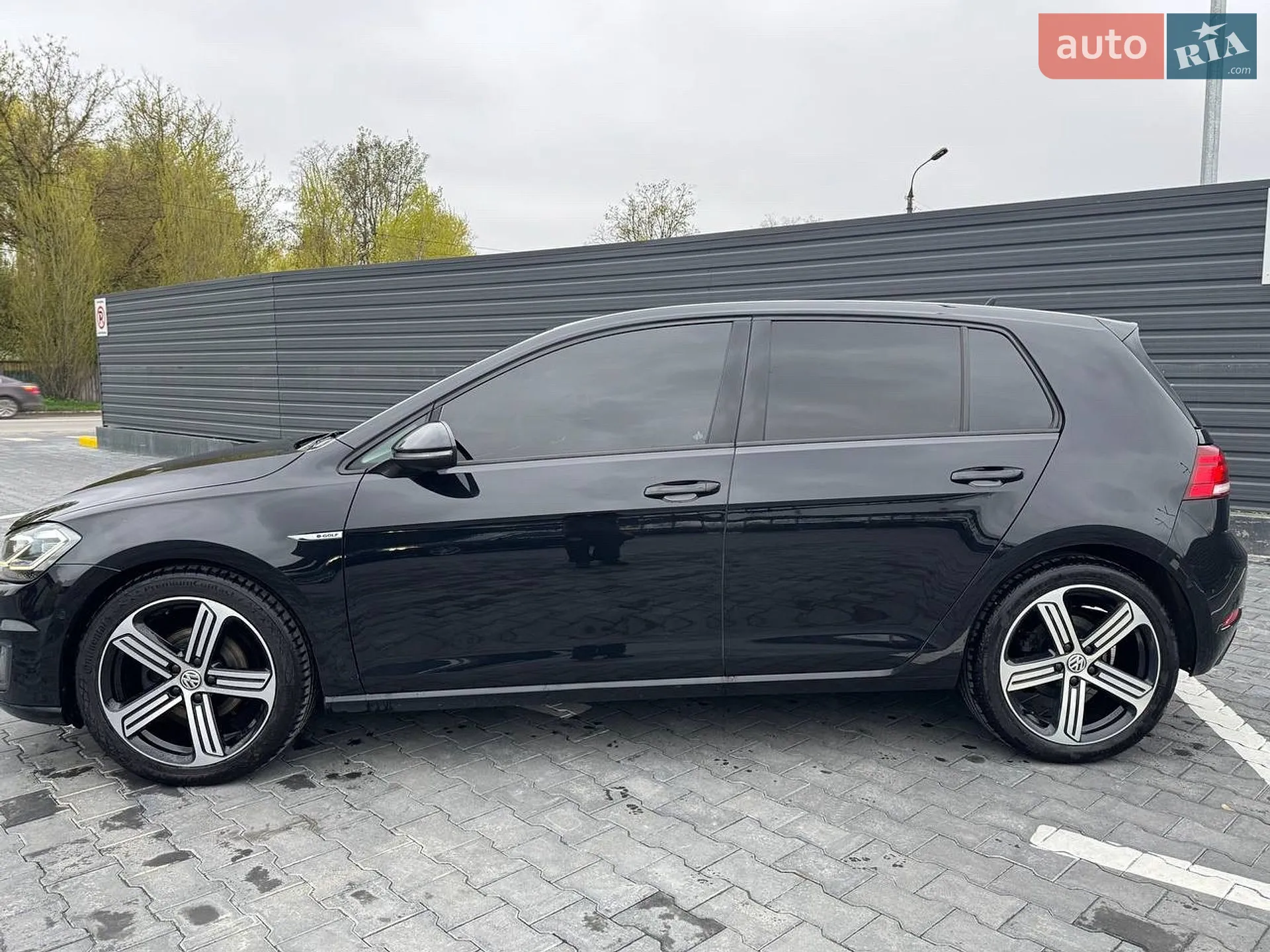 2017 Volkswagen Golf - мініатюра 4