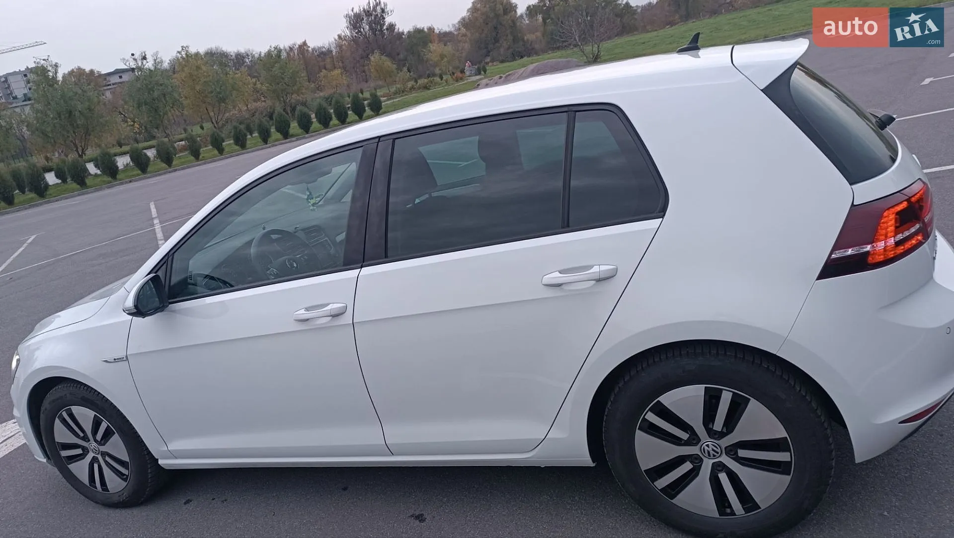 2015 Volkswagen Golf - мініатюра 10