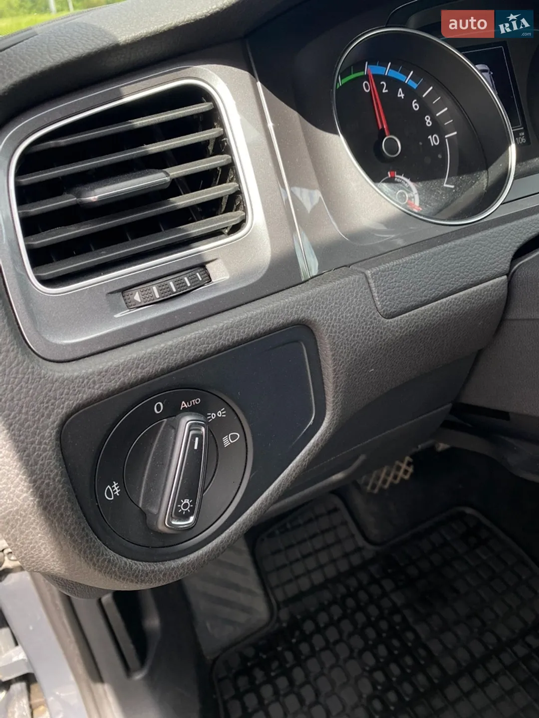 2015 Volkswagen Golf - мініатюра 15