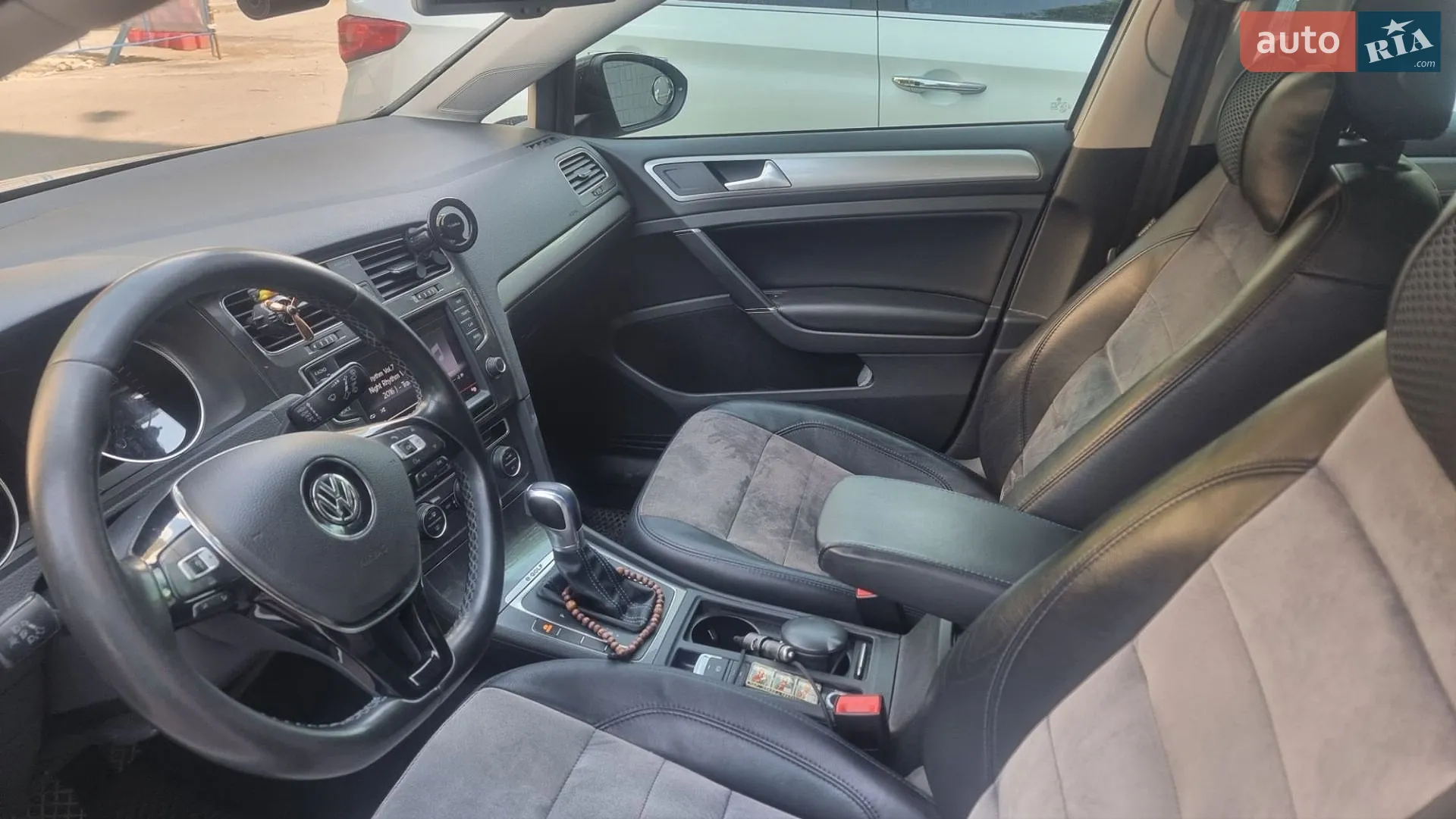 2014 Volkswagen Golf - мініатюра 11