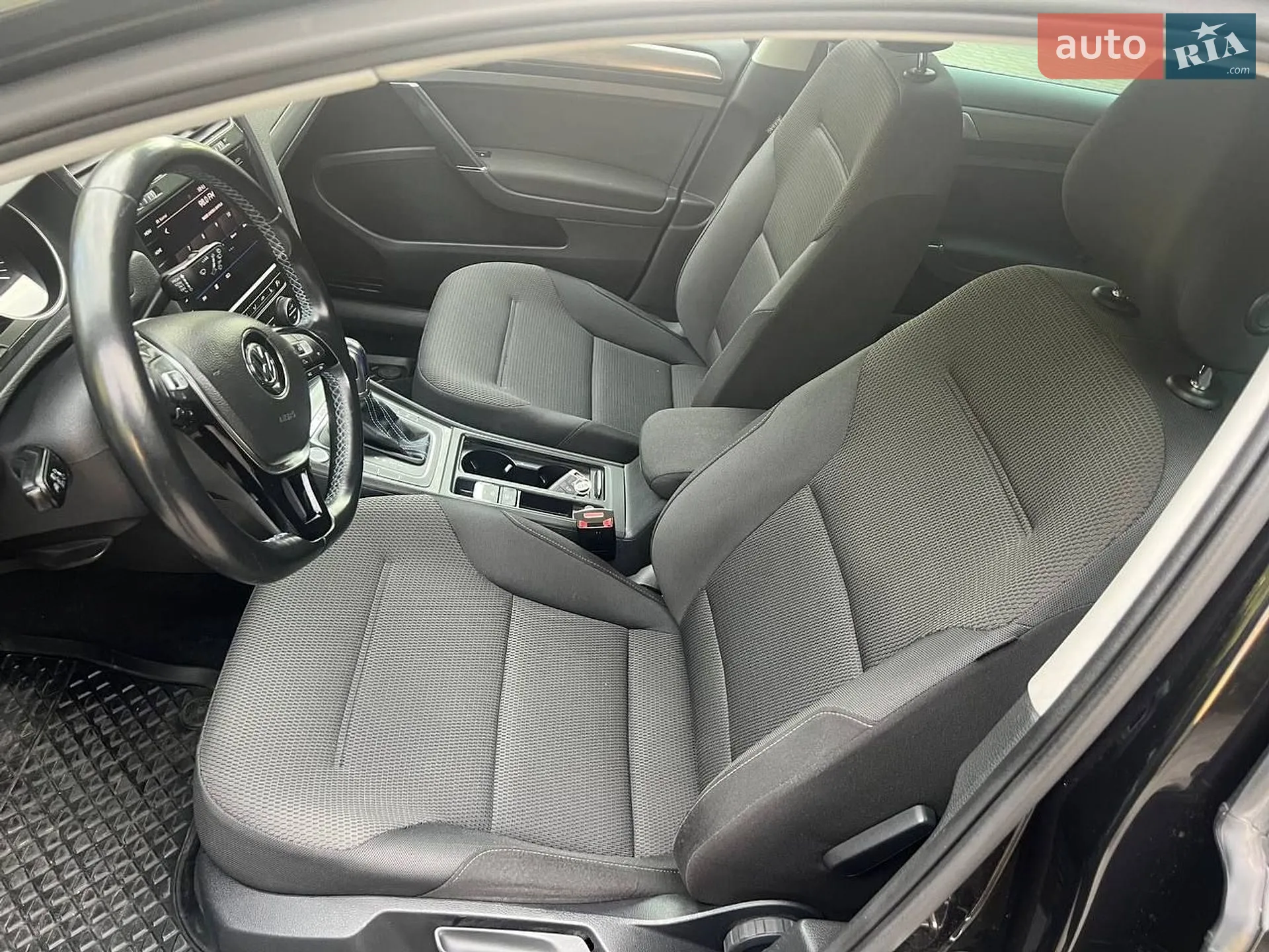 2018 Volkswagen Golf - мініатюра 26