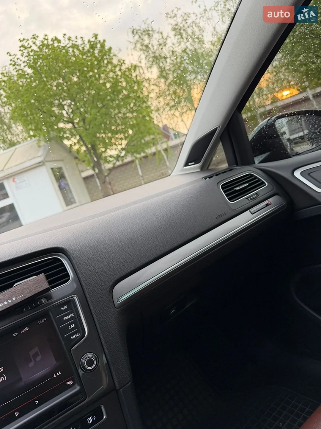 2014 Volkswagen Golf - мініатюра 10