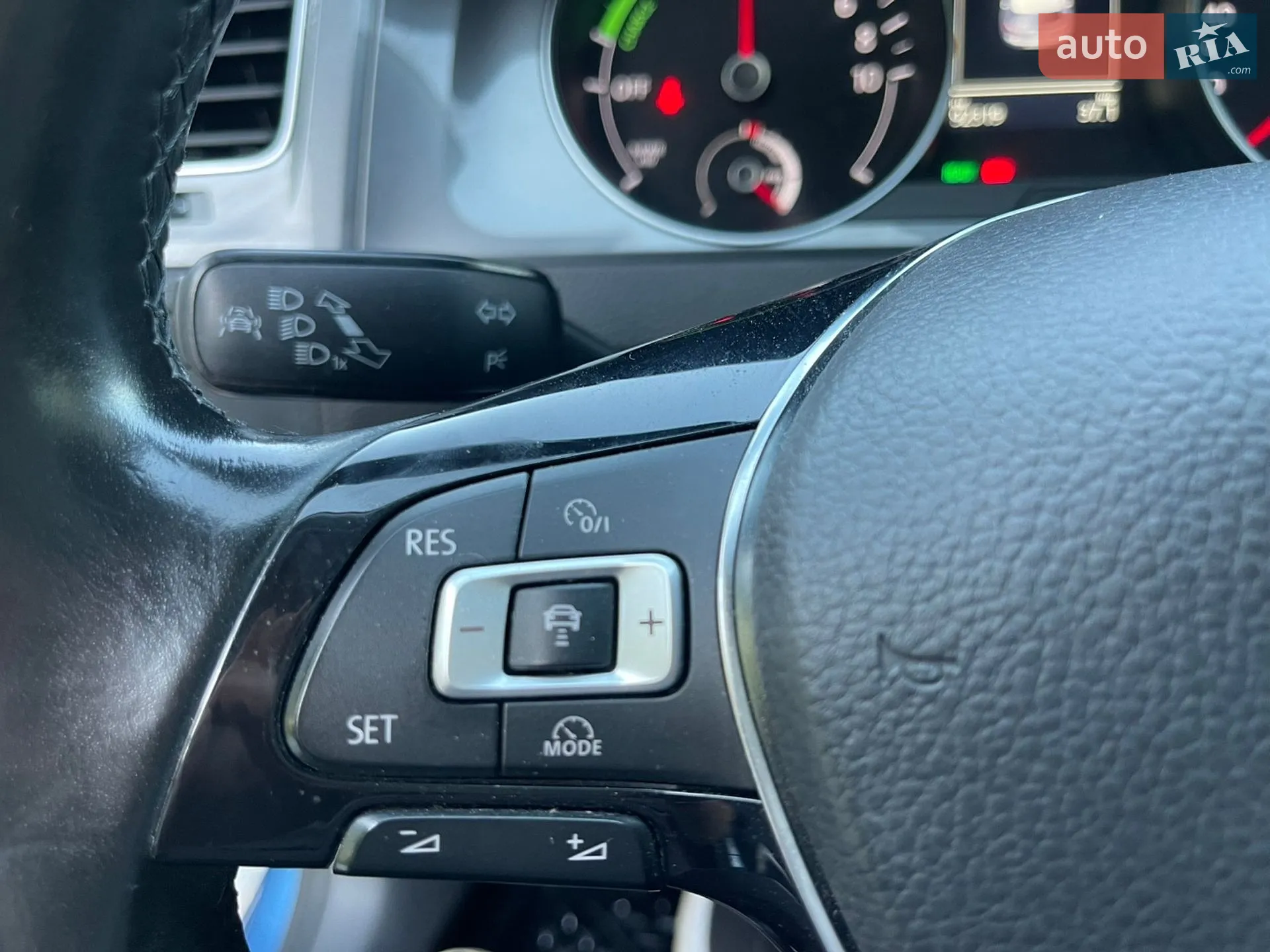 2015 Volkswagen Golf - мініатюра 41