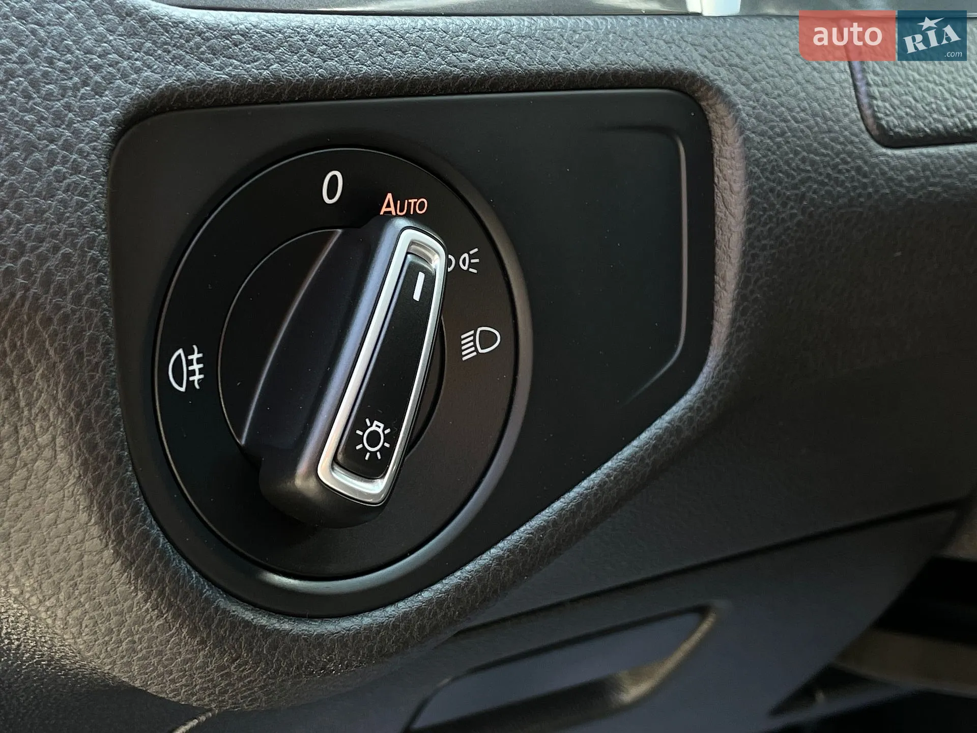 2016 Volkswagen Golf - мініатюра 46