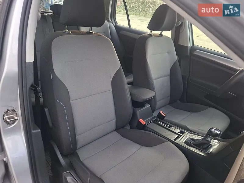 Volkswagen e-Golf 2015 VIN WVWKP7AU4FW906530 фото оголошення 24 з 68