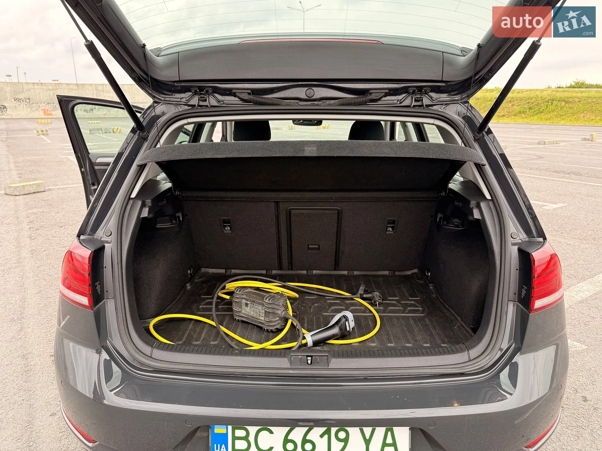 2020 Volkswagen Golf - мініатюра 16