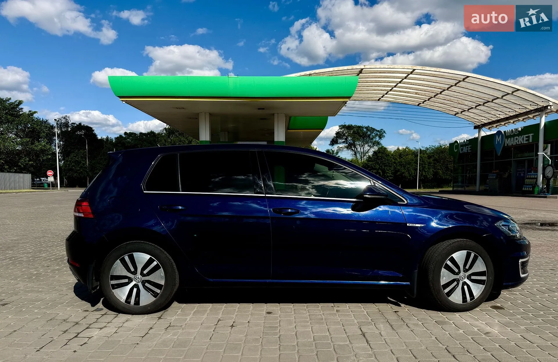 2020 Volkswagen Golf - мініатюра 4