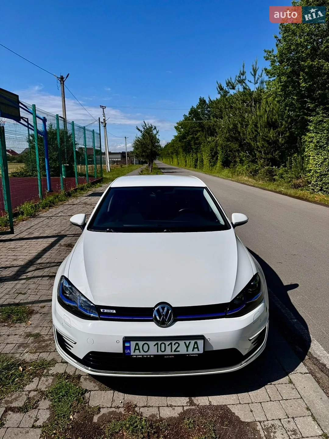 2020 Volkswagen Golf - фото 1