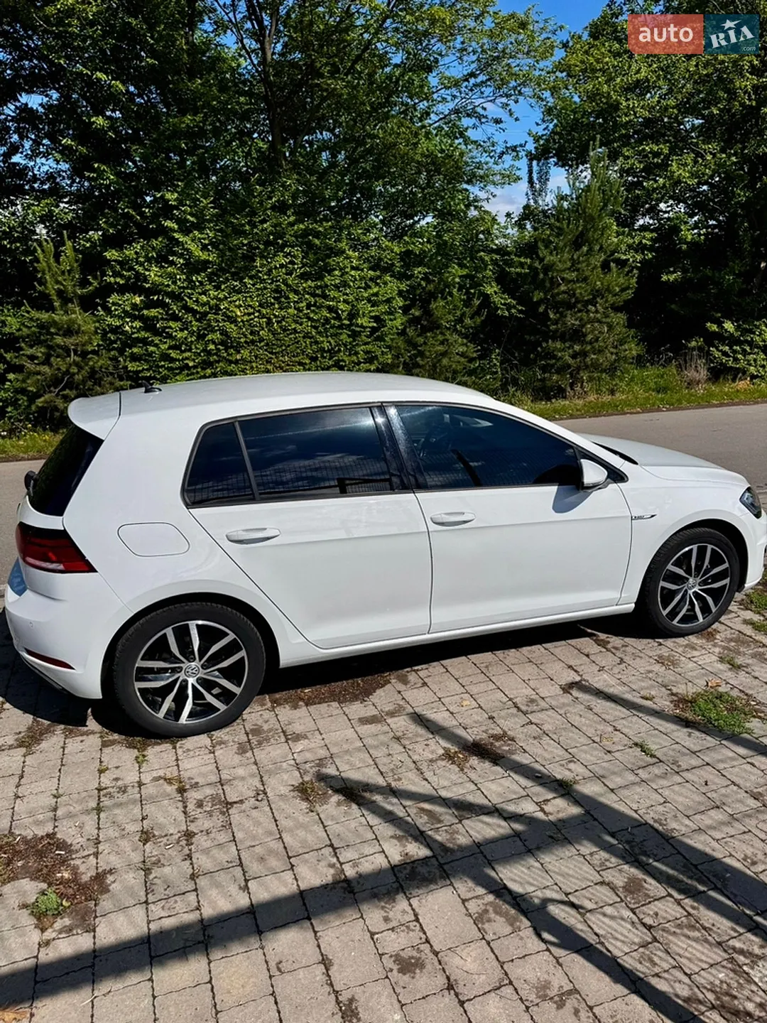 2020 Volkswagen Golf - мініатюра 8