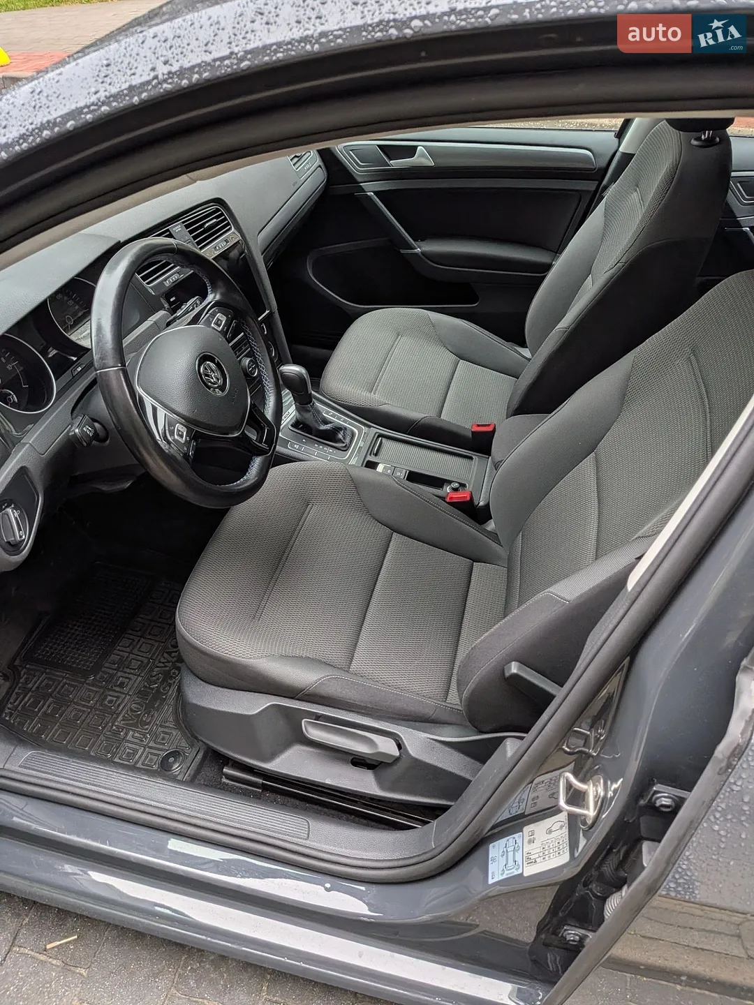 2020 Volkswagen Golf - мініатюра 12