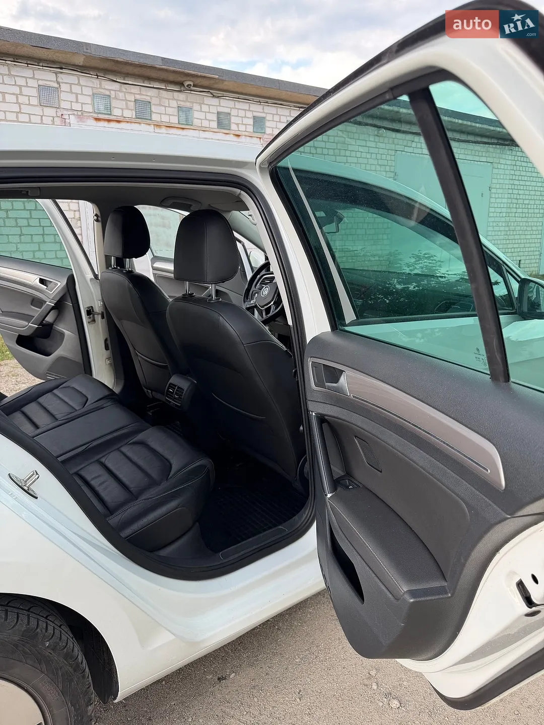 2014 Volkswagen Golf - мініатюра 14