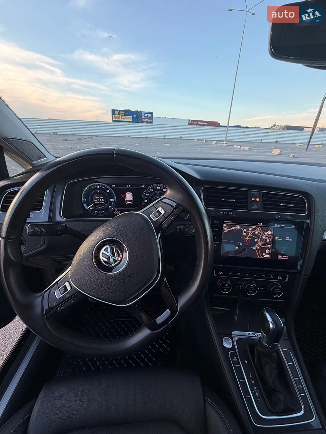 2017 Volkswagen Golf - мініатюра 24