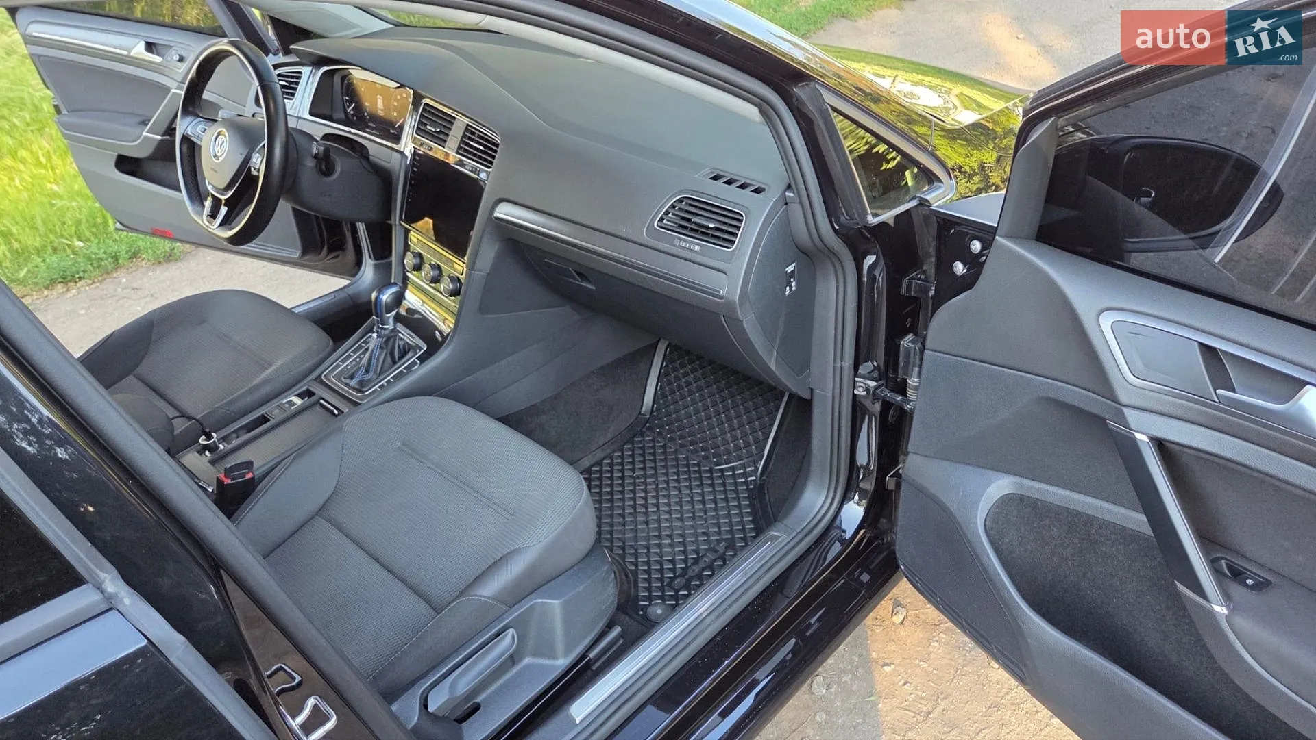 2019 Volkswagen Golf - мініатюра 11