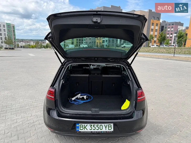 Volkswagen e-Golf 2014 VIN WVWZZZAUZFW904659 фото оголошення 14 з 61