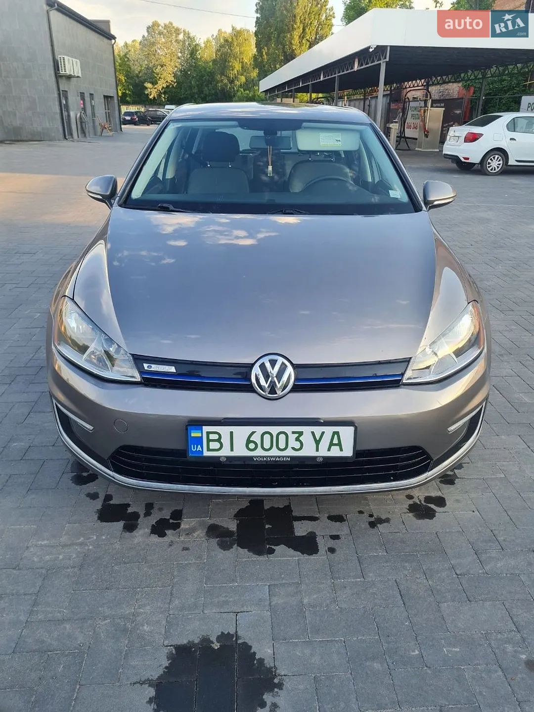 2016 Volkswagen Golf - фото 1