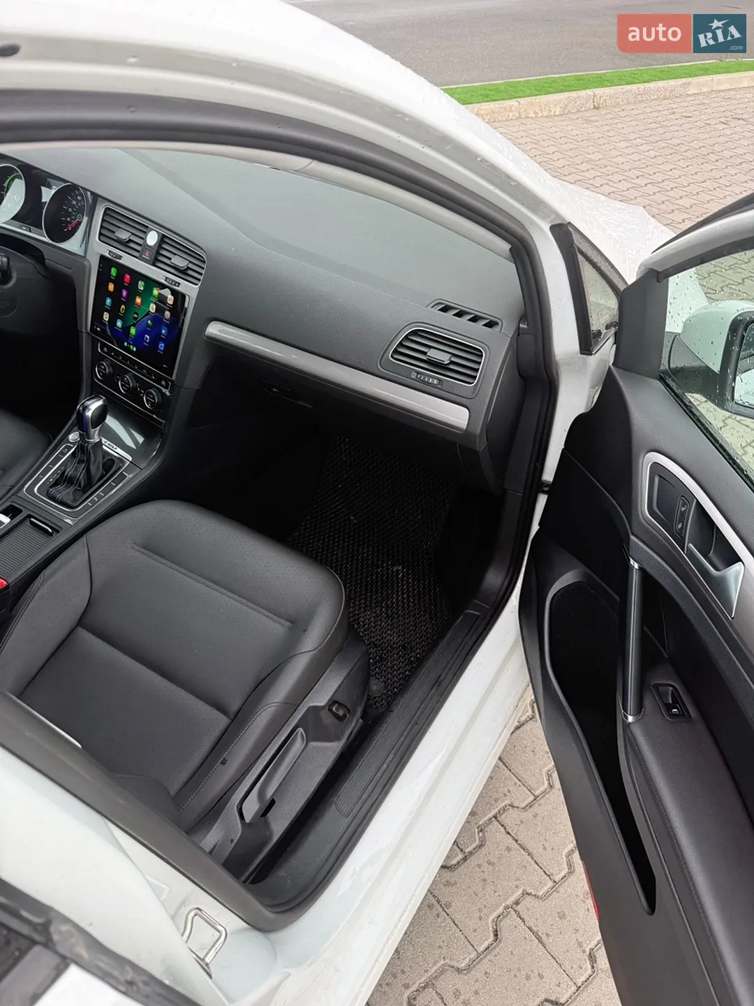 2014 Volkswagen Golf - мініатюра 17