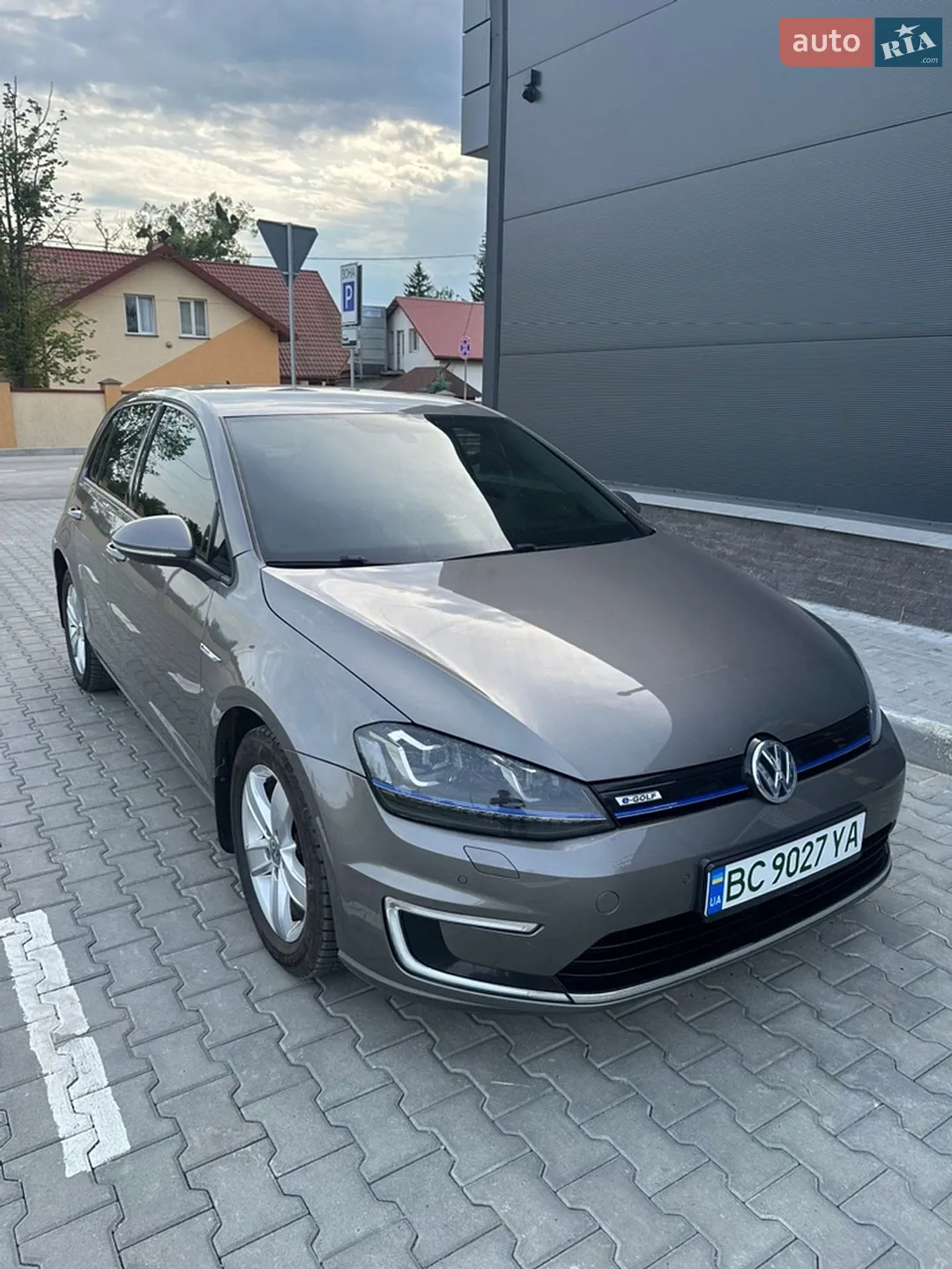 2016 Volkswagen Golf - мініатюра 3