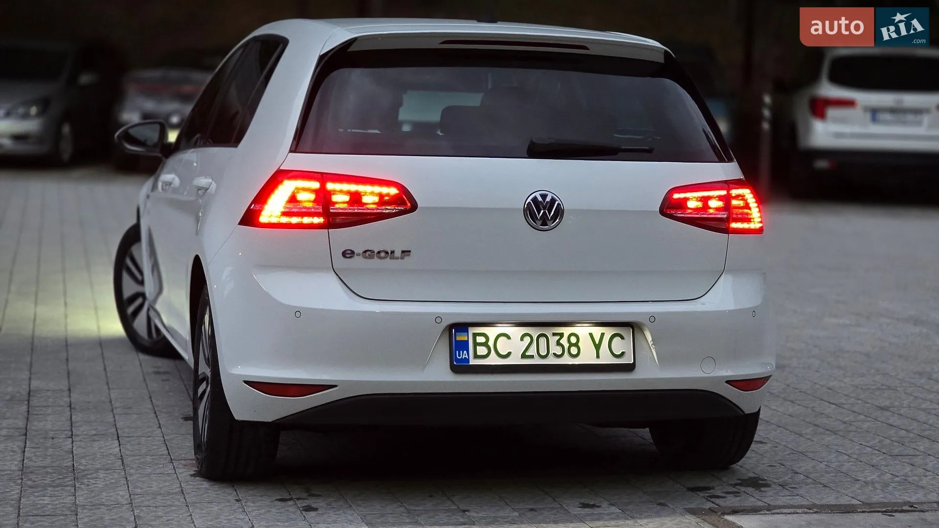 2016 Volkswagen Golf - мініатюра 4