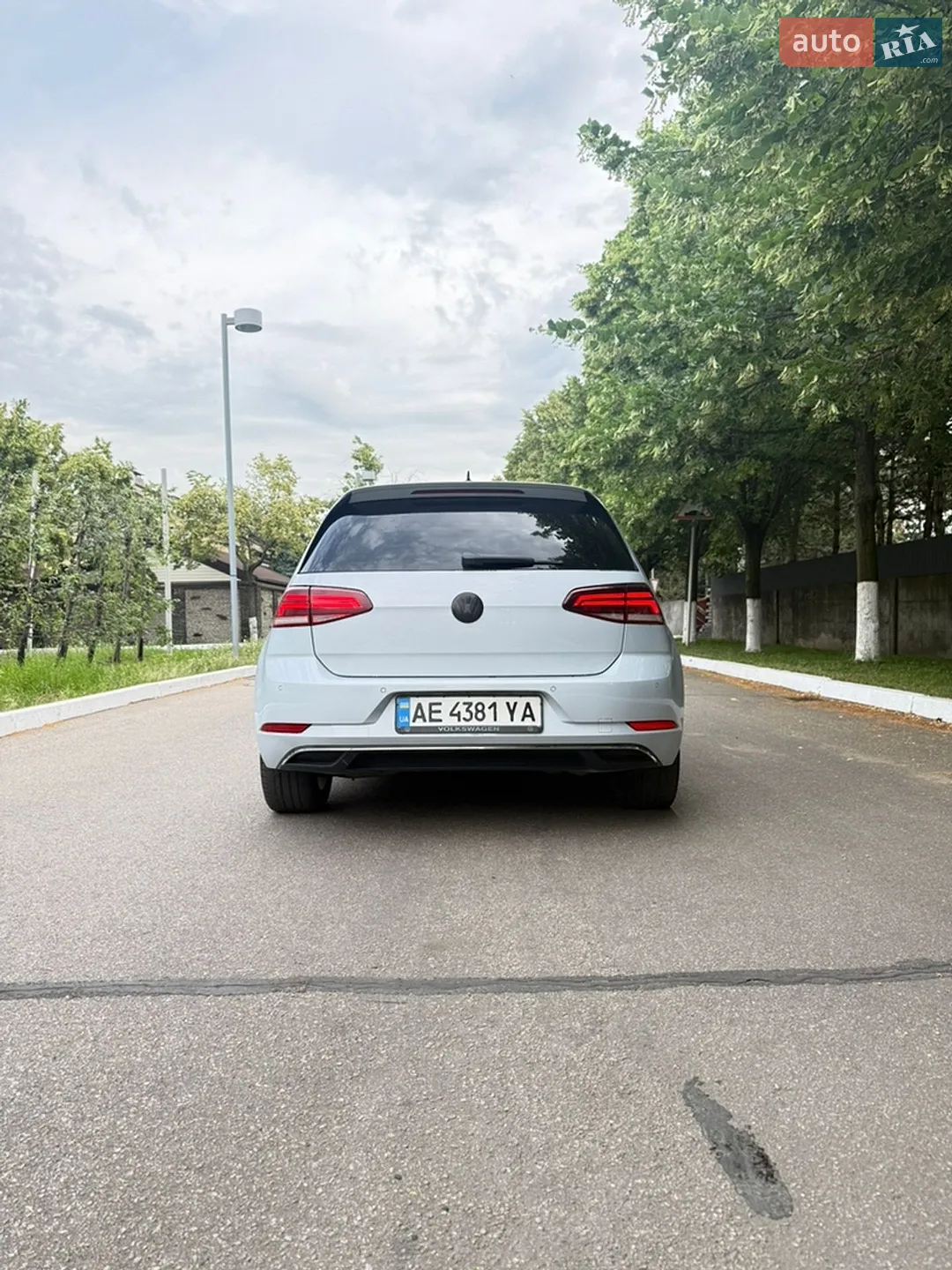 2017 Volkswagen Golf - мініатюра 6