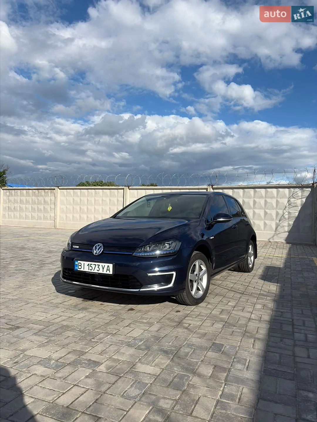 2015 Volkswagen Golf - мініатюра 2