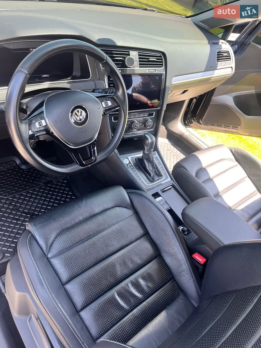 2019 Volkswagen Golf - мініатюра 2
