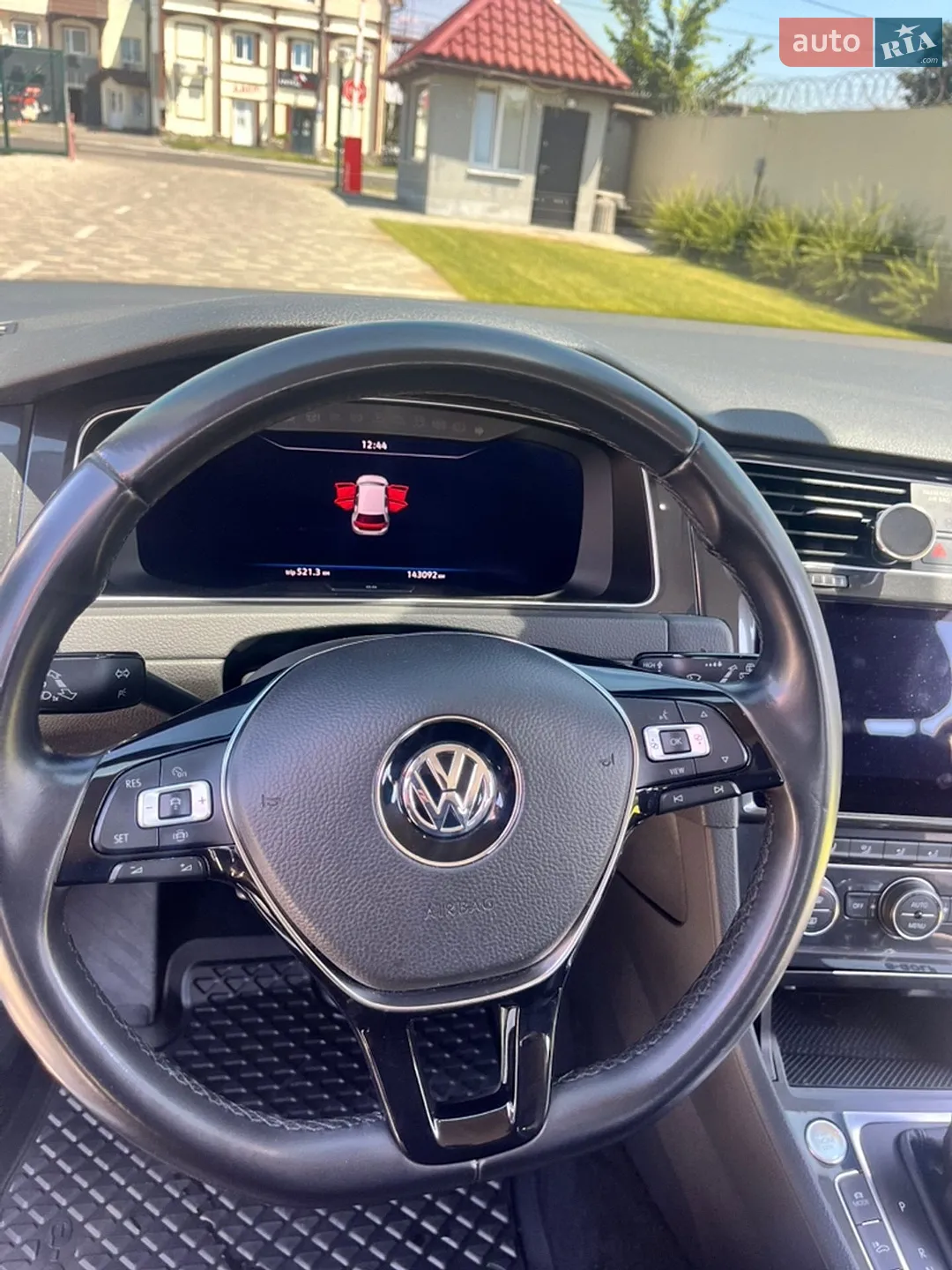 2019 Volkswagen Golf - мініатюра 3