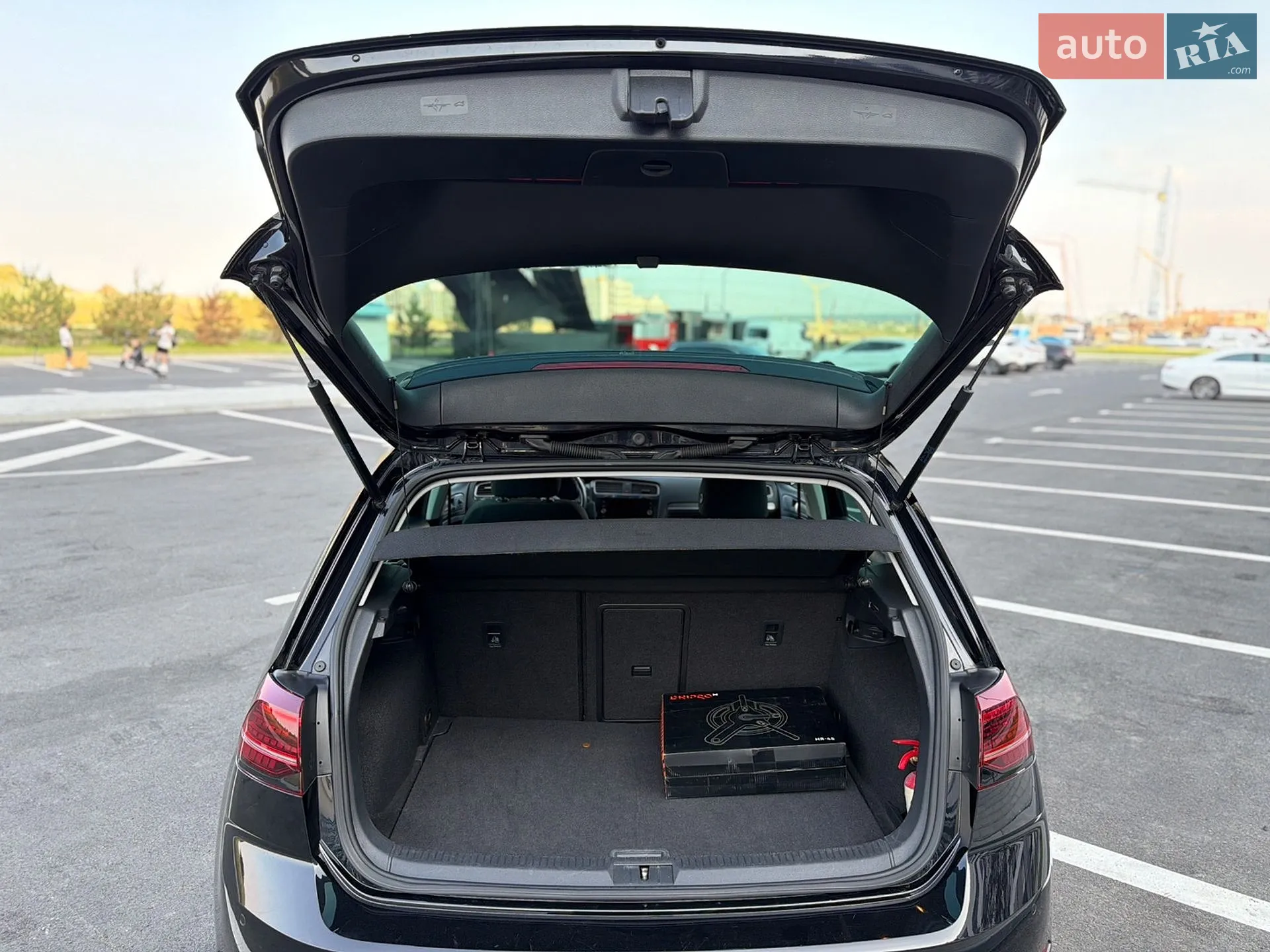 2019 Volkswagen Golf - мініатюра 16