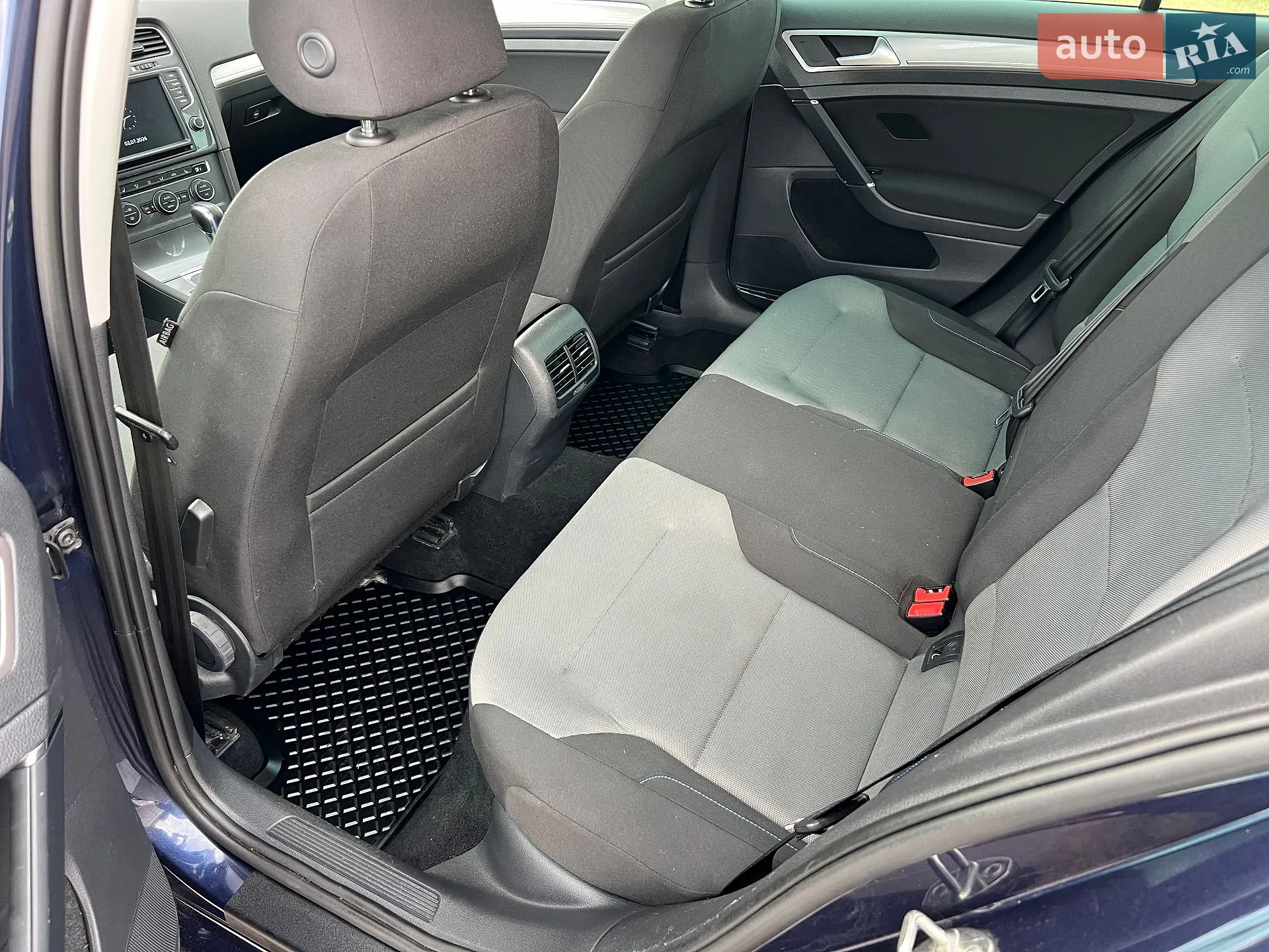 2015 Volkswagen Golf - мініатюра 17