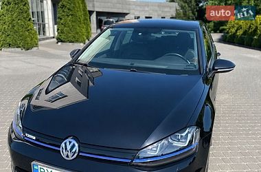 Хетчбек Volkswagen e-Golf 2016 в Хмельницькому