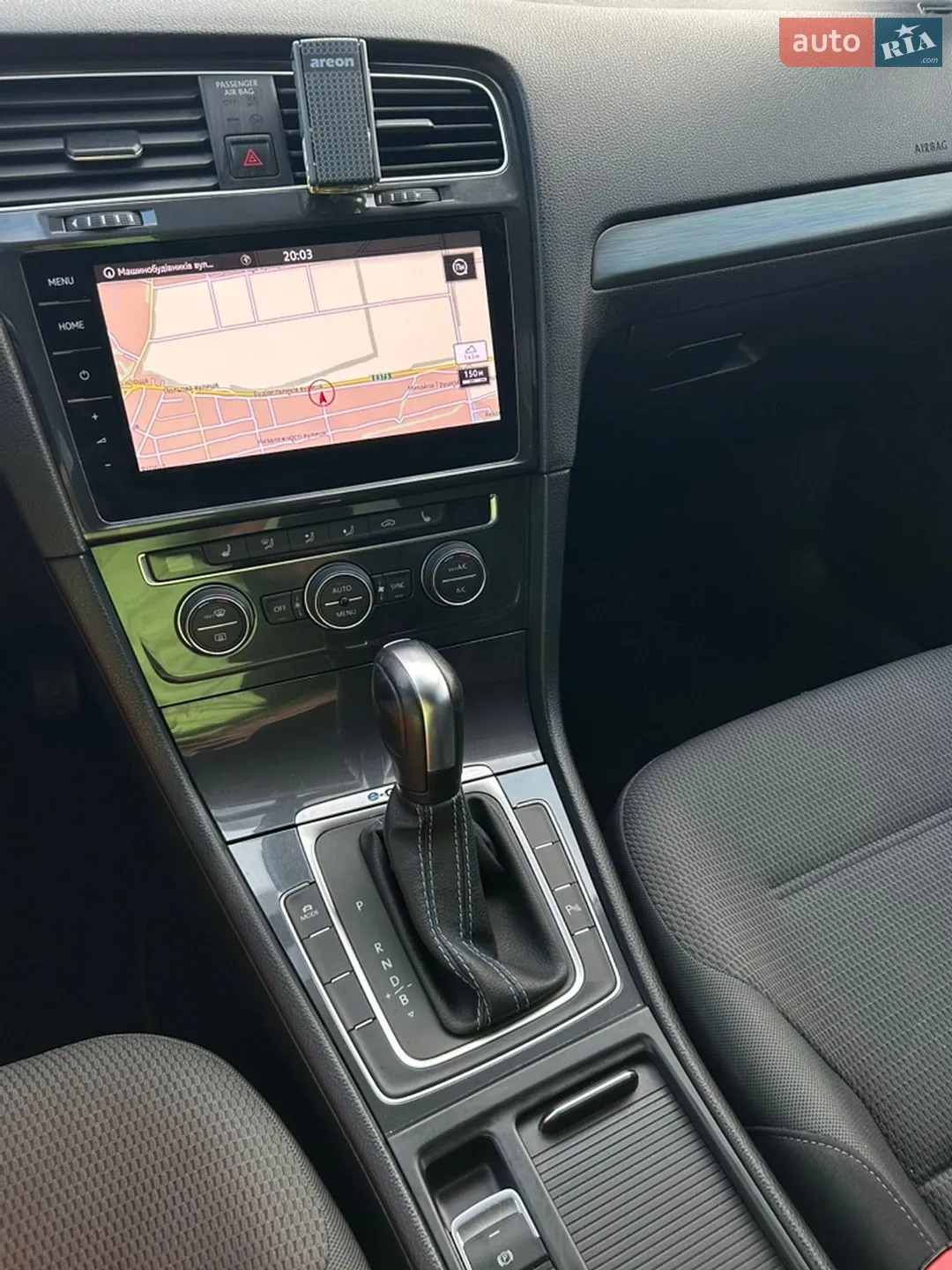 2020 Volkswagen Golf - мініатюра 19