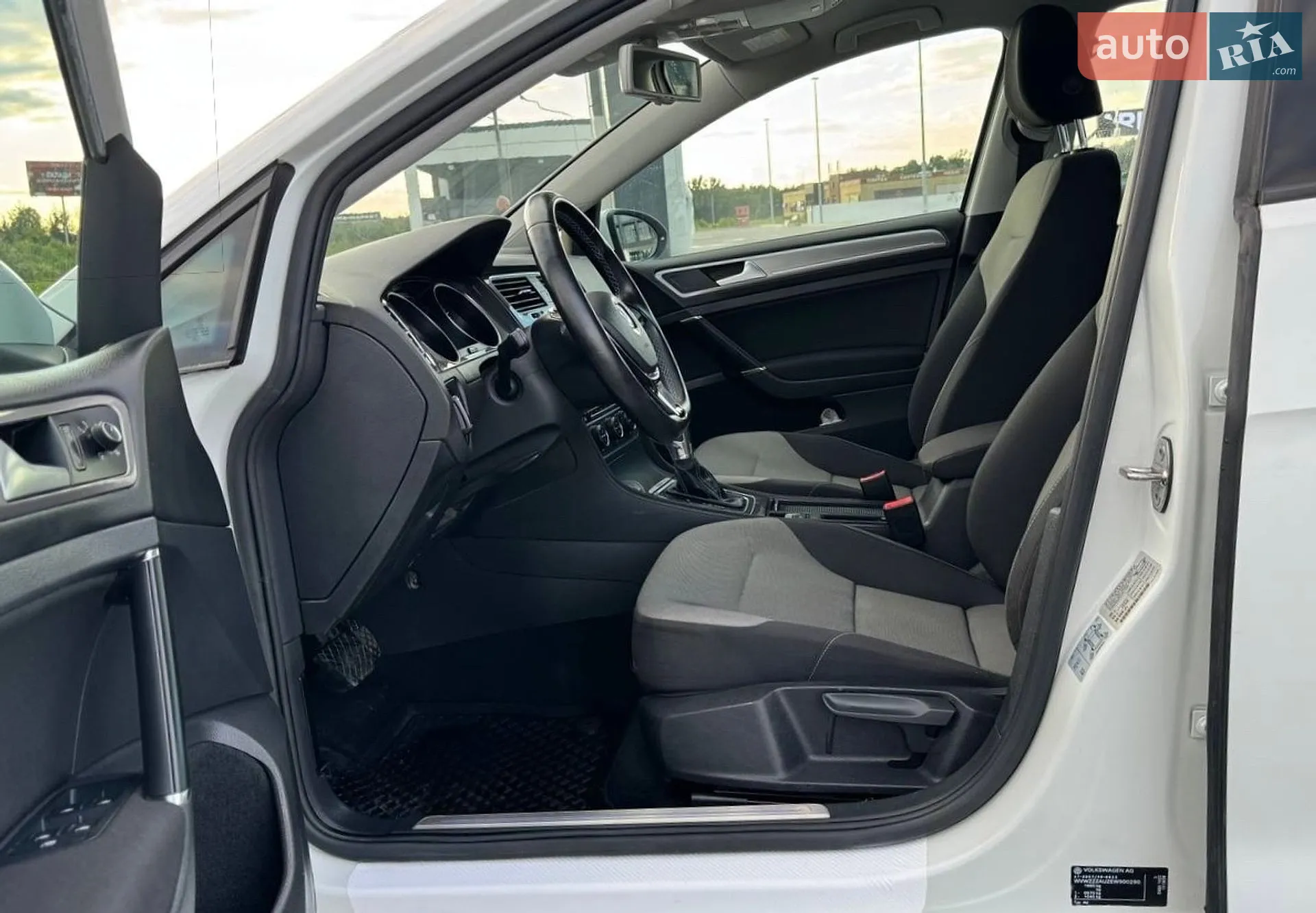 2015 Volkswagen Golf - мініатюра 5