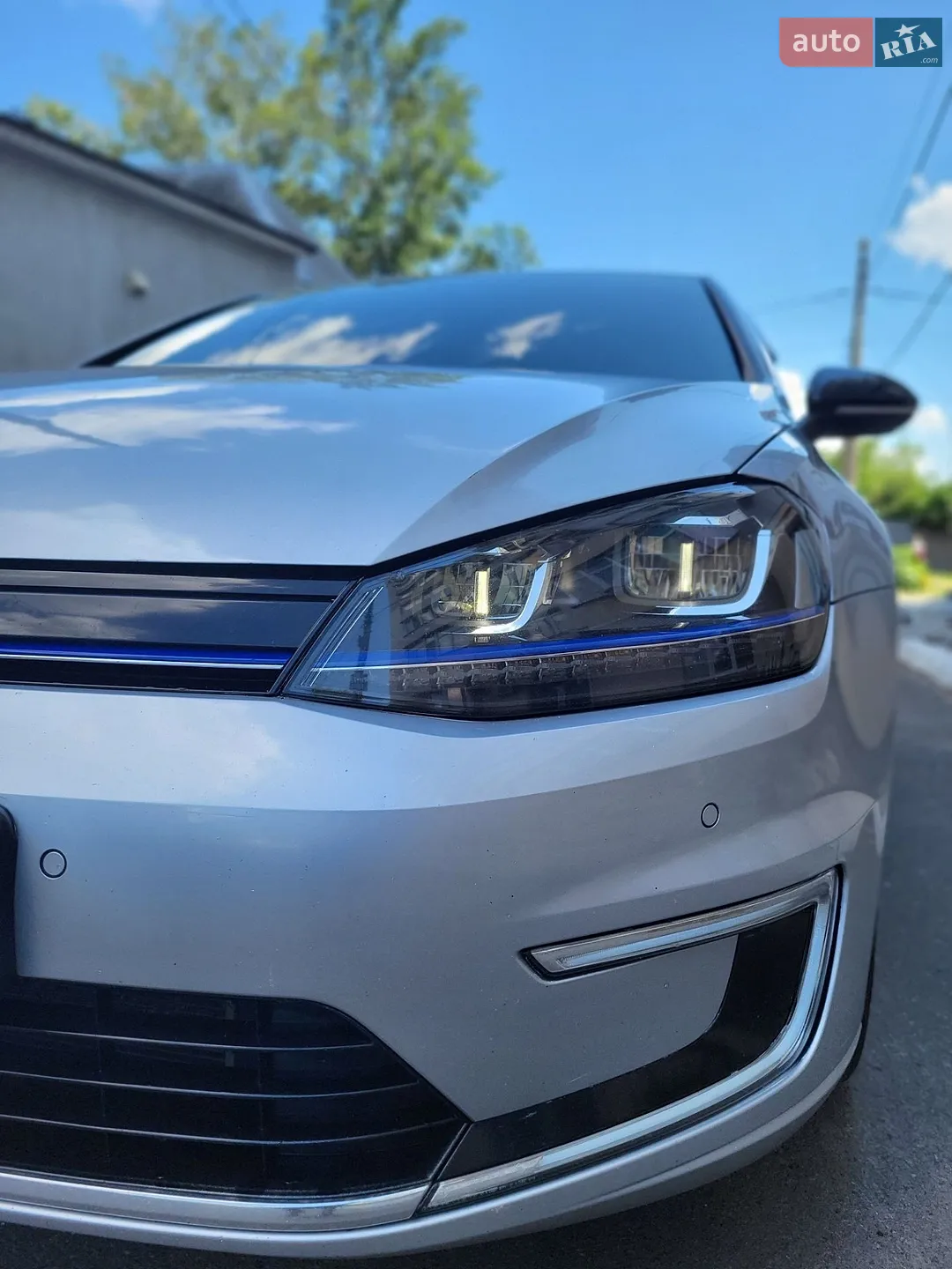 Volkswagen e-Golf 2015 VIN WVWZZZAUZGW902630 фото оголошення 41 з 73