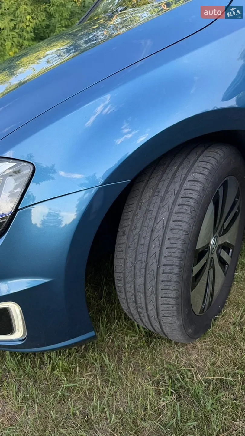 2015 Volkswagen Golf - мініатюра 12