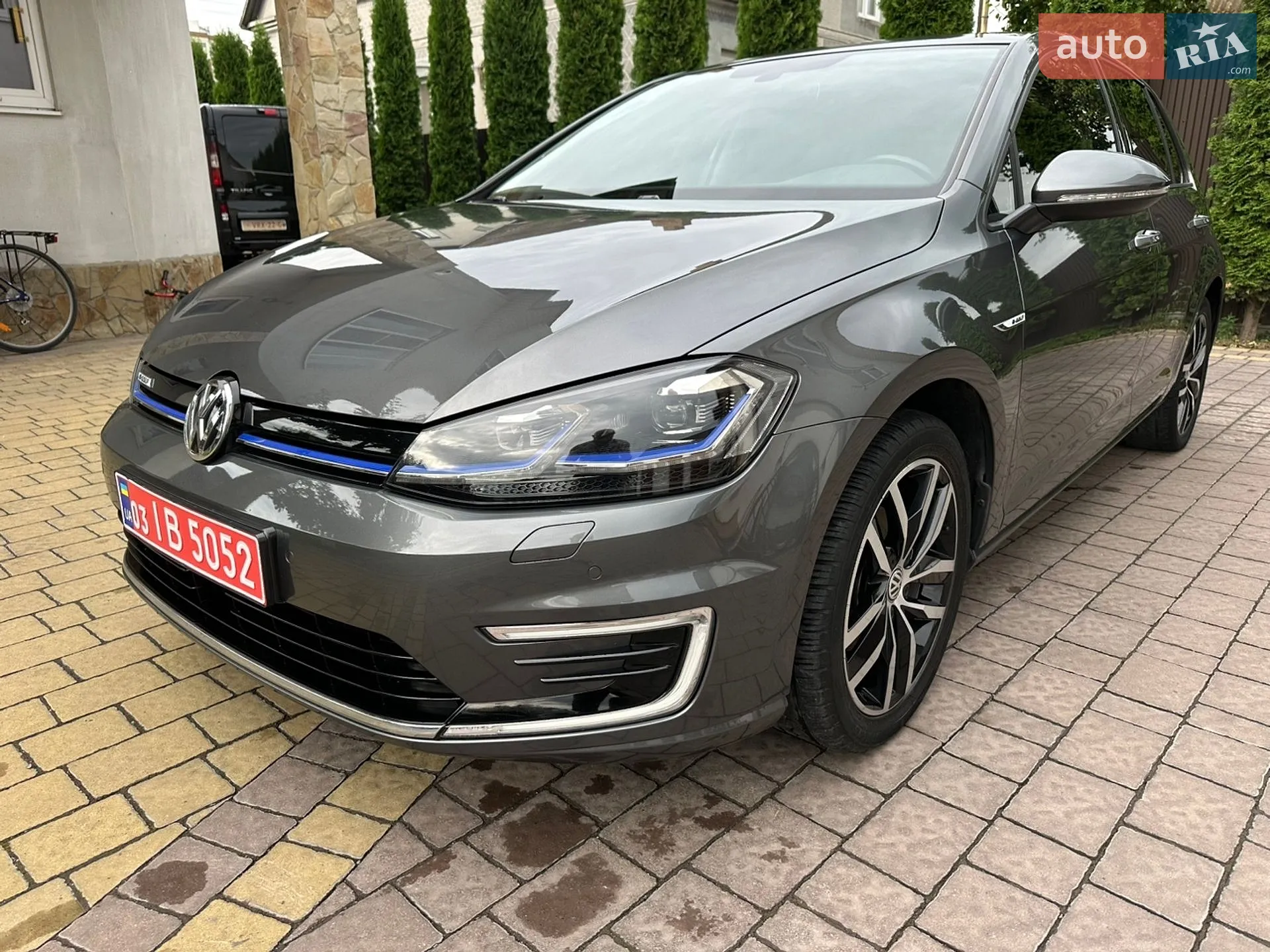 2019 Volkswagen Golf - мініатюра 2