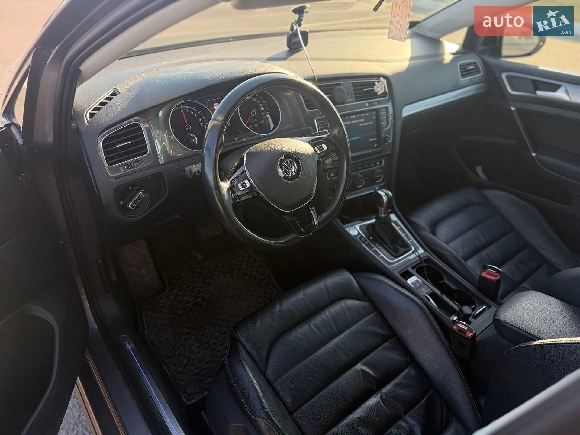 2016 Volkswagen Golf - мініатюра 9